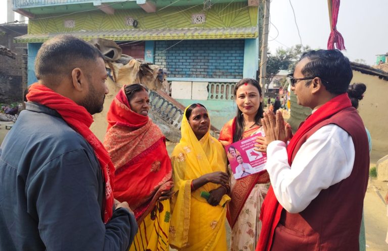 पर्सा १ मा ओमप्रकाश सरार्फको घरदैलो अभियान तिब्र