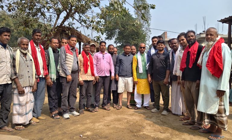पर्सा–३ मा ‘झुटो पार्टी प्रवेश’को आरोप, हजरतले भने– “हामी कांग्रेस प्रवेश गरेका छैनौं”