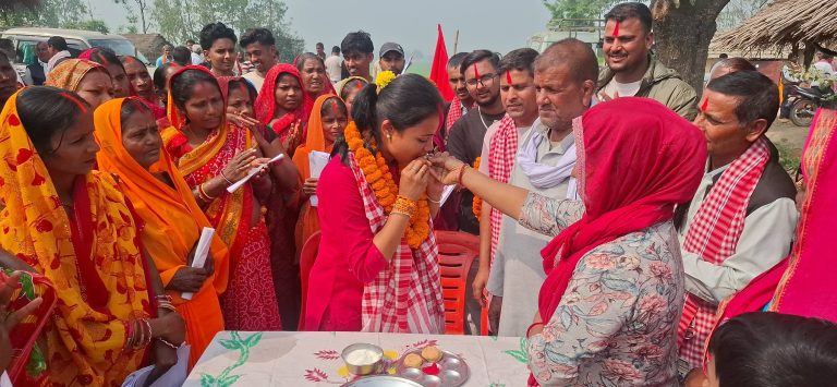 पर्सागढी ६ मा रिमा यादवको घरदैलो, स्थानियद्वारा भव्य स्वागत