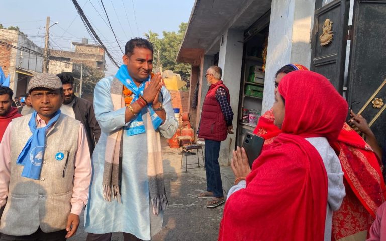 छपकैयामा रास्वपा उम्मेदवार सुशील कानुको घरदैलो, विकास प्रतिबद्धता प्रस्तुत
