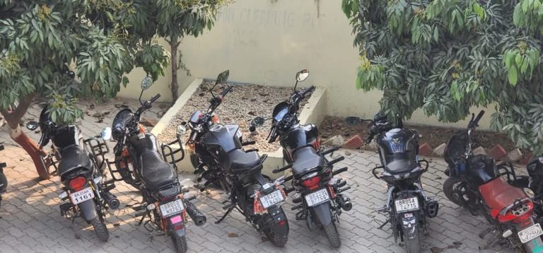 पर्सामा भारतीय नम्बर प्लेटका २० मोटरसाइकल नियन्त्रणमा