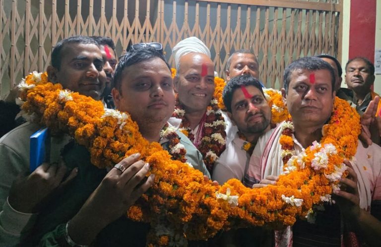 सर्लाही–४ मा रास्वपाका अमरेशकुमार सिंह विजयी, गगन थापा पराजित