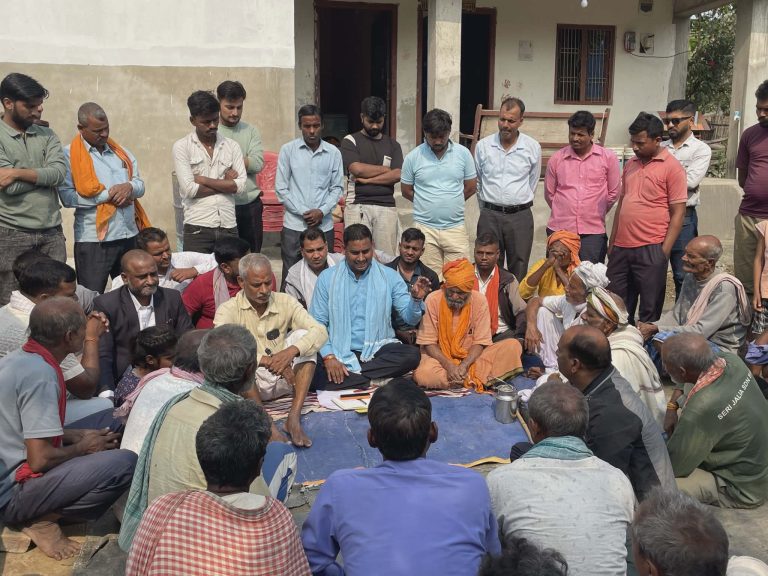 घरदैलोमा सांसद कानु: वीरगंज २६ र २७ का जनताका समस्या सुन्दै समाधानको प्रतिबद्धता