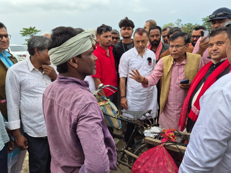 “१०० रुपैयाँभन्दा माथि सामानमा भन्सार: कडाइले सीमा क्षेत्रको दैनिकी कष्टकर”