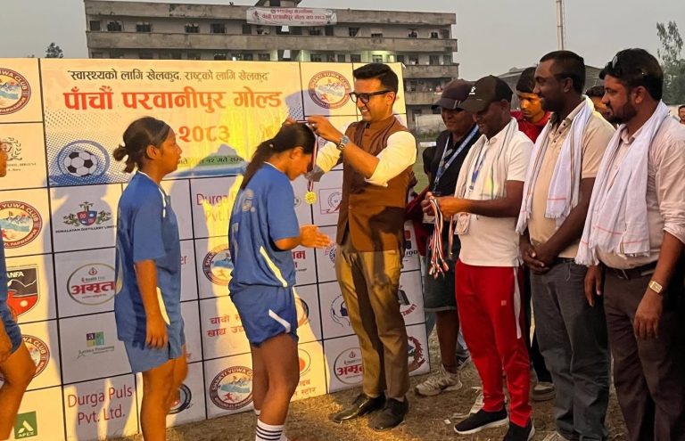 परवानीपुर गोल्डकपमा महिला मैत्रीपूर्ण खेल : वीरगंज युथ एकेडेमी विजयी