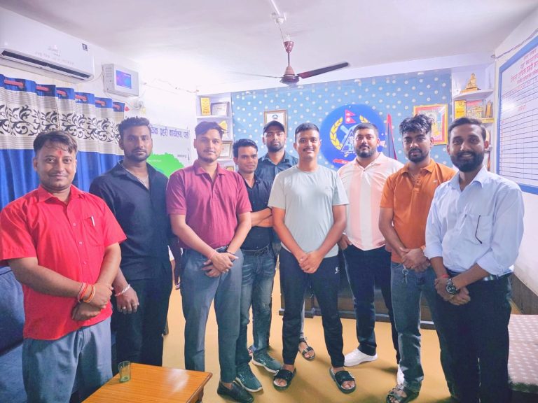 वीरगंजकाे ट्राफिक व्यवस्थापनबारे जेन–जी पर्सा र ट्राफिक प्रहरीबीच छलफल